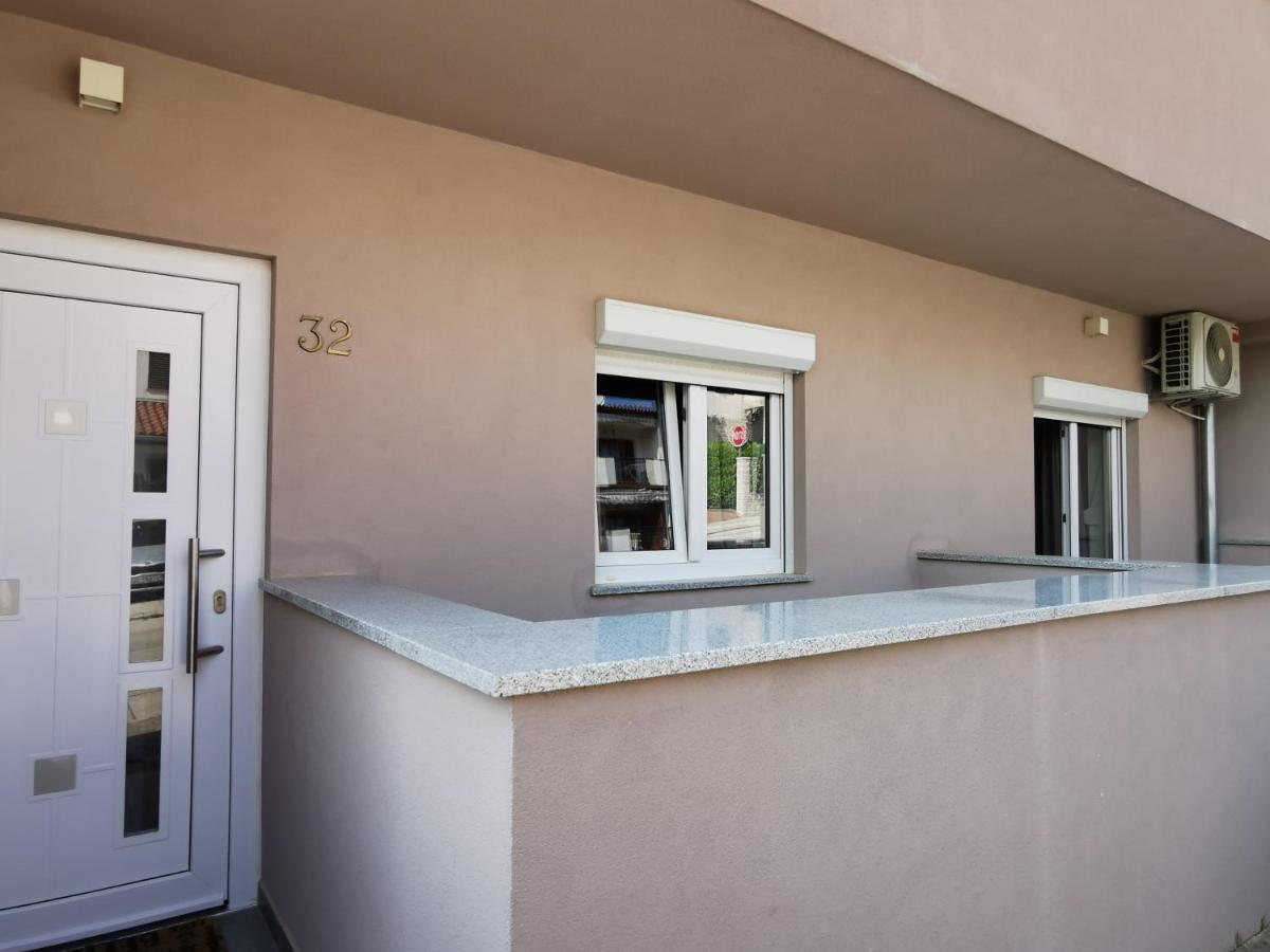 Frane Apartment Pula Luaran gambar